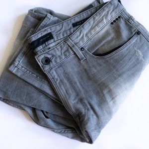 Guess Slim Tapered Jeans